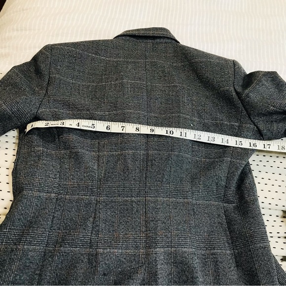 FOREVER 21 Plaid Blazer Woman’s Sz M - Picture 11 of 12